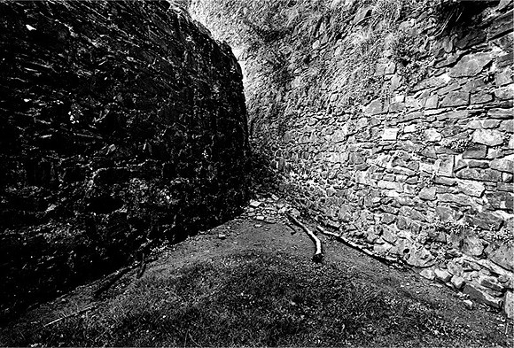 Converging Walls