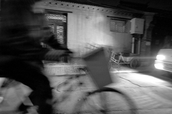 Headlight and Bicycle